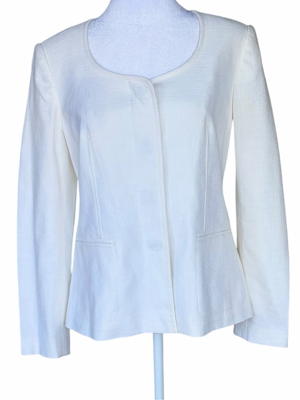 Ann Taylor White Scoop-Neck Textured Blazer